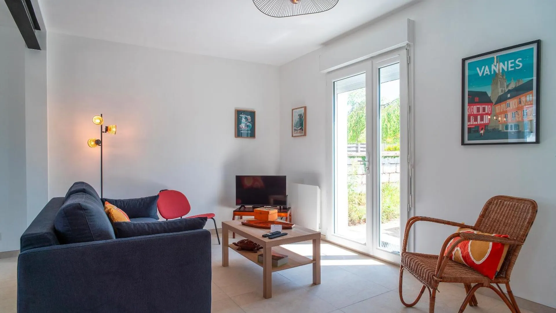 La Maison Des Chemins -A Pied Des Sentiers Cotiers Le Tour-du-Parc Feriehus